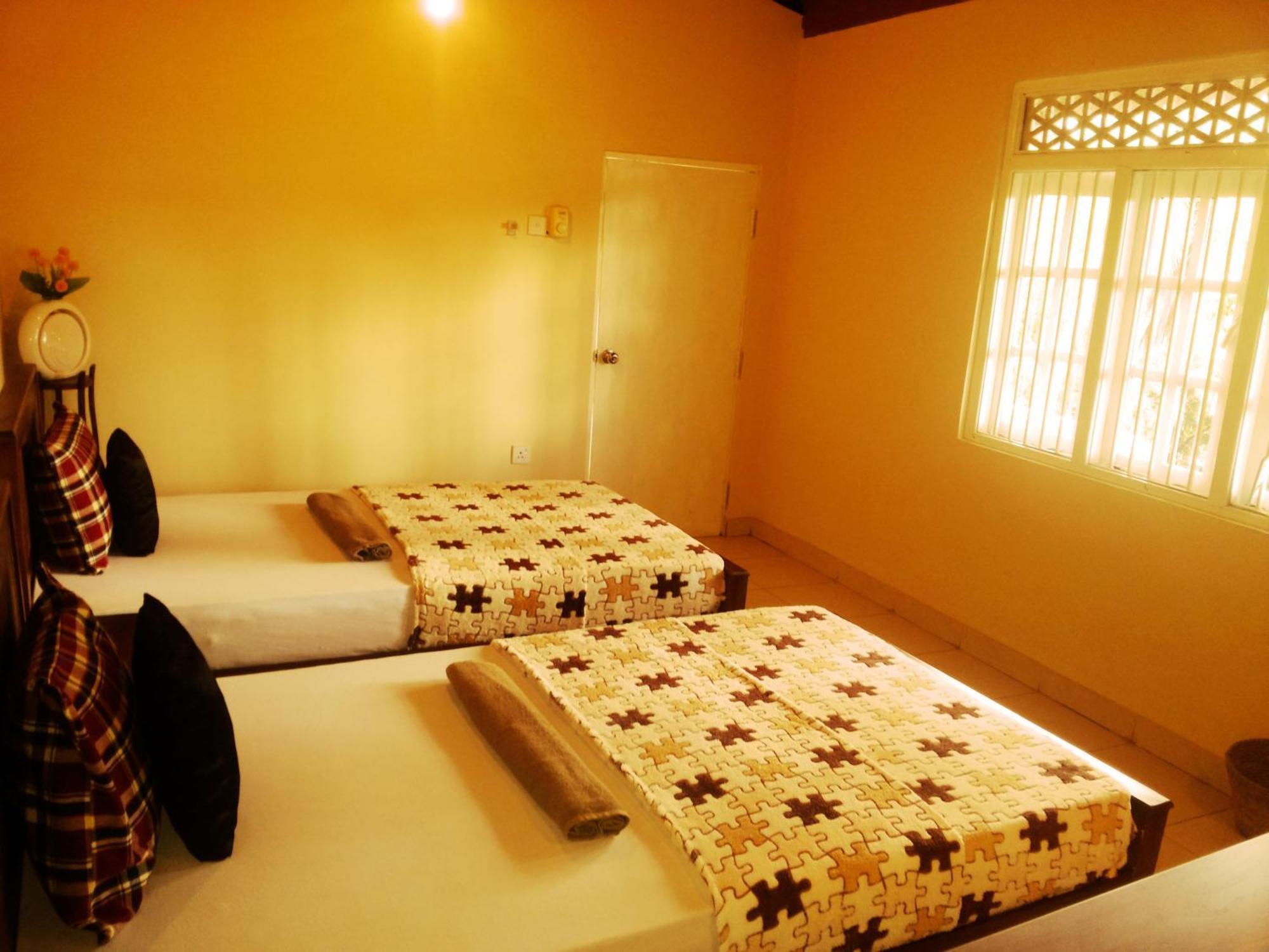 Hotel Tinaya Dambulla Rum bild