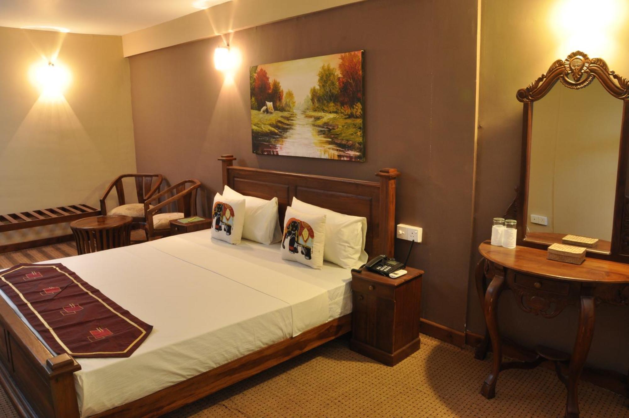 Hotel Tinaya Dambulla Rum bild